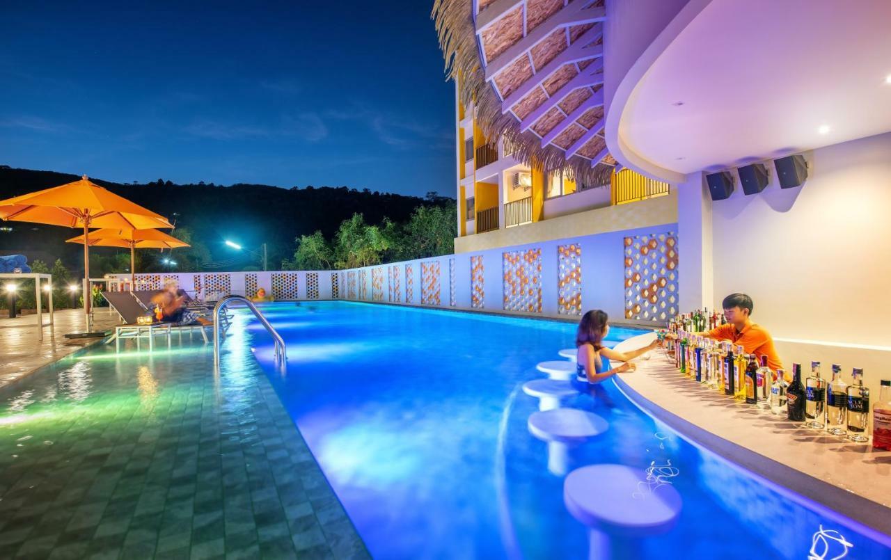 Beehive Boutique Hotel Phuket Εξωτερικό φωτογραφία